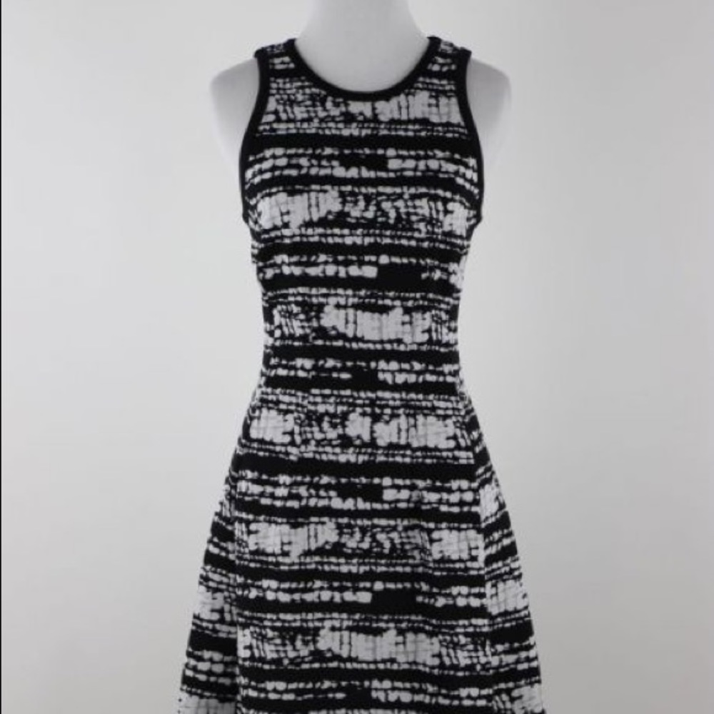 Patterned dress